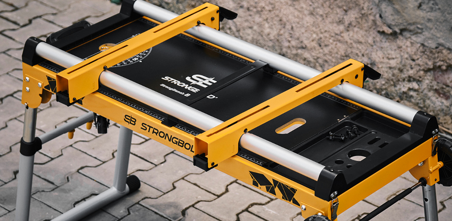 strongbold_banner_clanek_o_znacce_920x450mm_strongbench_strongrail